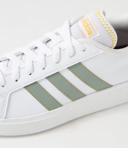 GRAND COURT BASE 2.0 M AD WHITE SILVER GREEN BOLD GOLD TEXTILE