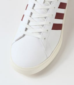 GRAND COURT 2.0 M AD WHITE SHADOW RED OFF WHITE SMOOTH
