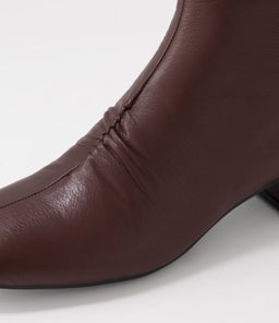 WOMAN AL DARK BROWN LEATHER