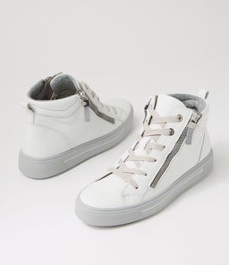 COURTYARD 04 AR NOBBIA MIST GREY LEATHER