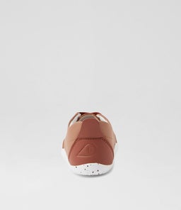 XP SPORT BQ CARAMEL MOCCA BISQUE LEATHER