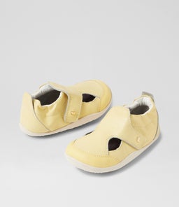 XP BREEZE BQ PALE BANANA LEATHER