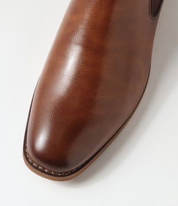 QITA C8 TAN SMOOTH