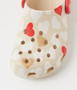 HEART PRINT CLOG TOT CC SANDSTONE MULTI CROSLITE
