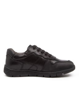 C PREFECTL CF BLACK LEATHER