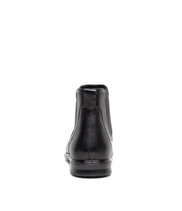 C PORTER CF BLACK LEATHER