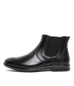 C PORTER CF BLACK LEATHER