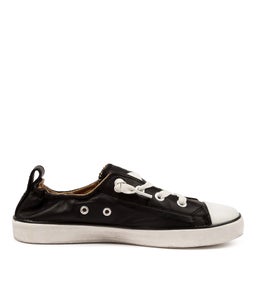 EPIC CF BLACK LEATHER