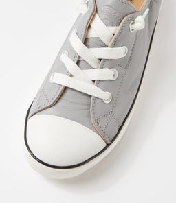 EPIC CF MISTY LEATHER