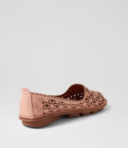 LYYON CF BLUSH LEATHER