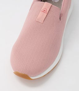 CELCIE CF BLUSH RECYCLED KNIT