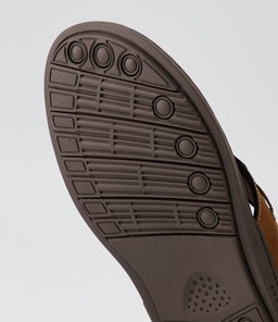 DONNY CF BROWN CRAZYHORSE LEATHER