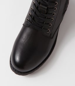 ARJO CF BLACK LEATHER