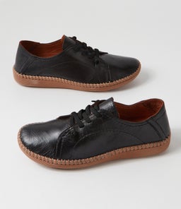 MEROS CF BLACK LEATHER