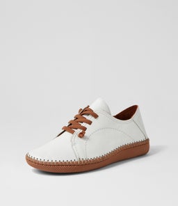 MEROS CF WHITE LEATHER