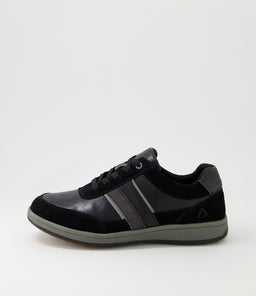 CELCIUS CF BLACK LEATHER