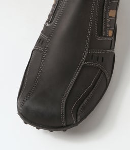 ATAI CF BLACK CRAZYHORSE LEATHER