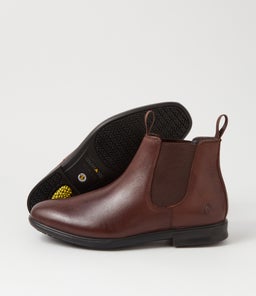 PERSIST CF DARK BROWN LEATHER