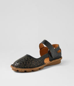 LAHILAN CF BLACK LEATHER