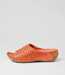 FELICO CF ORANGE LEATHER