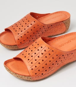 FELICO CF ORANGE LEATHER