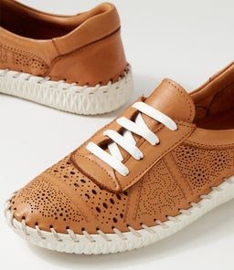 AROMA CF TAN LEATHER