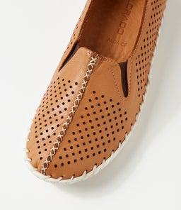 ALOA CF TAN LEATHER