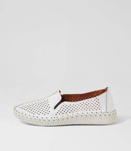 ALOA CF WHITE LEATHER