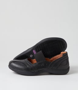 GIDDI CF BLACK WASHED LEATHER