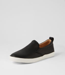 EAGEL CF BLACK LEATHER