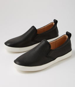 EAGEL CF BLACK LEATHER