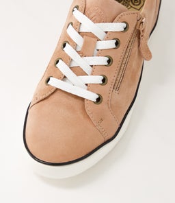 ENVY CF TAUPE SUEDE