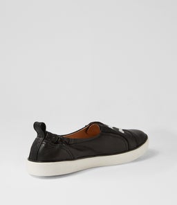 EMPATH CF BLACK LEATHER