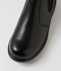 DYLAN JNR E CF BLACK LEATHER
