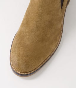 AKRON CF TAN OIL SUEDE