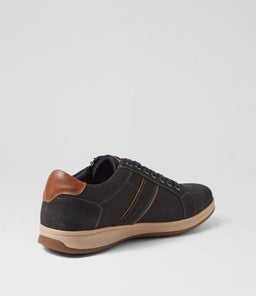 CORRADO CF NAVY NUBUCK