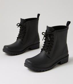 WELLS CF BLACK GUMBOOT