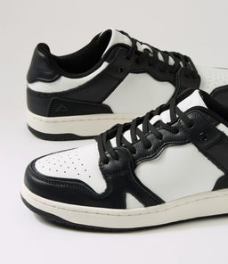 RETRO CF BLACK WHITE LEATHER
