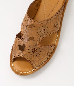 NILSA CF TAN LEATHER
