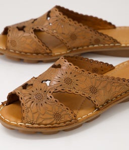 NILSA CF TAN LEATHER