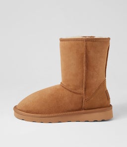 MARLEY CF CHESTNUT SHEEPSKIN