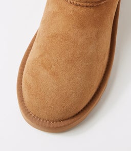 MARTI CF CHESTNUT SHEEPSKIN