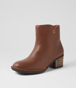 BETHAL CF TAN LEATHER