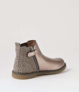 202916 CHELSEA II JNR CK PEWTER METALLIC LEATHER