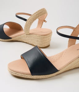 HARISSA DF NAVY LEATHER