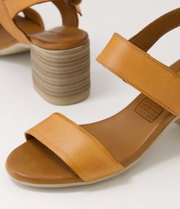 WYME DF TAN LEATHER