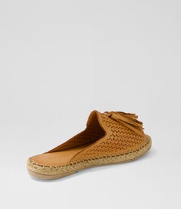 PHINTA DF TAN LEATHER