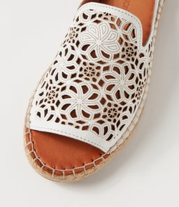 PIPS DF WHITE LEATHER