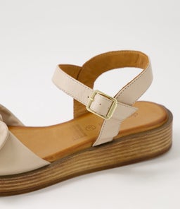 ANDEE DF LT STONE LEATHER