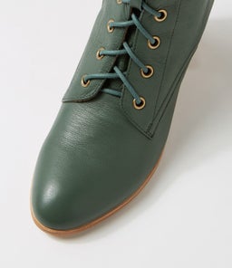 DEEPNESS DF FOREST NATURAL HEEL LEATHER
